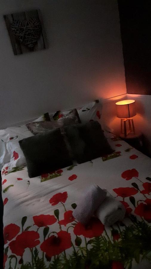Appartement 48M2 Pour 6 Personnes Au Centre Ville Historique Avec Parking Gratuit Et Une Borne De Recharge Pour Voiture A 10 Metres Avallon Exterior foto